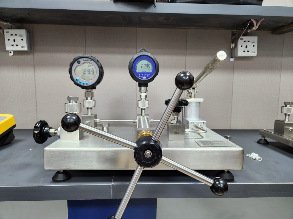 Pressure calibration services ISO 17025 accredited PNAC pakistan
